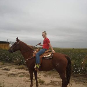 Meet your Posher, Joley